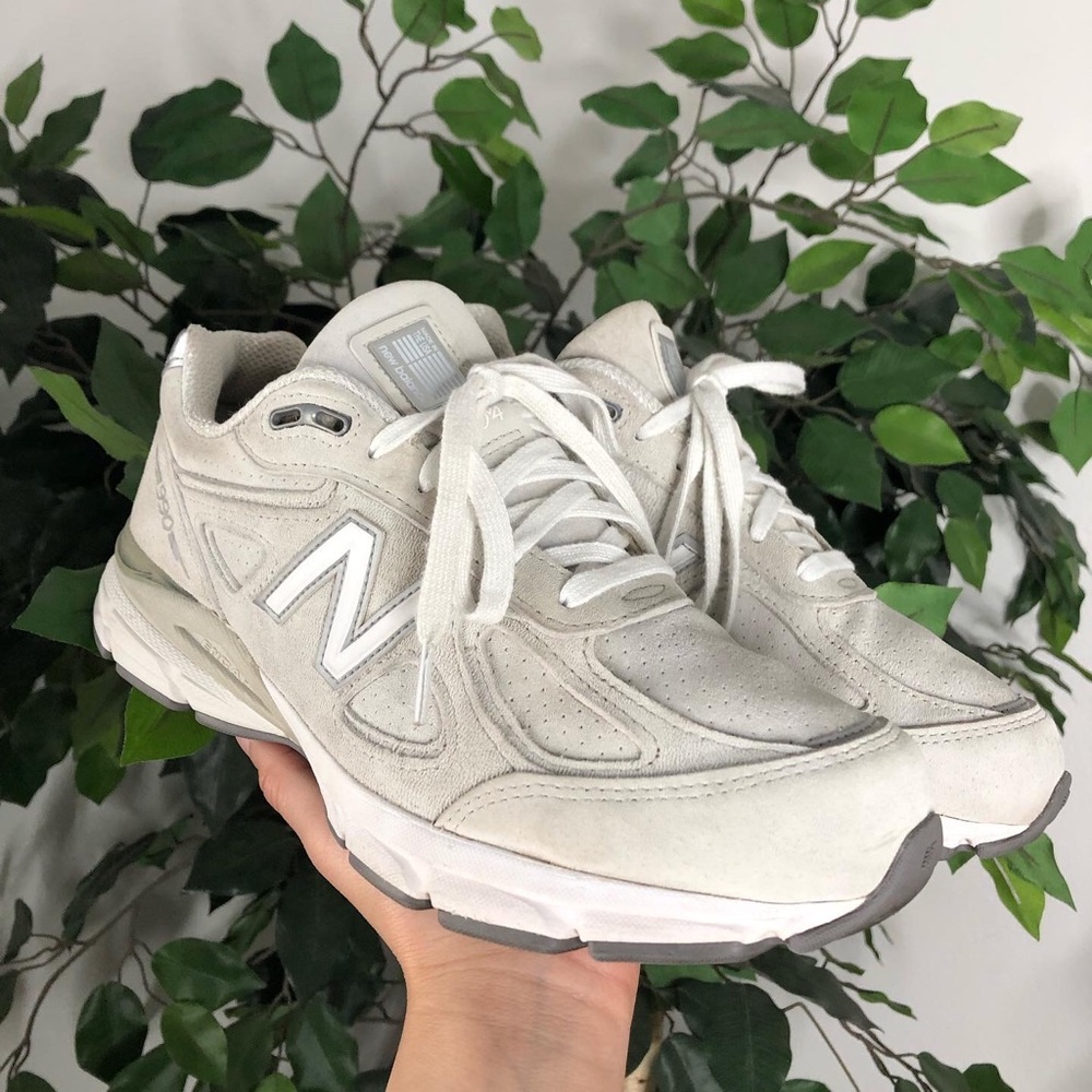 👟NEW BALANCE 990v4 👟